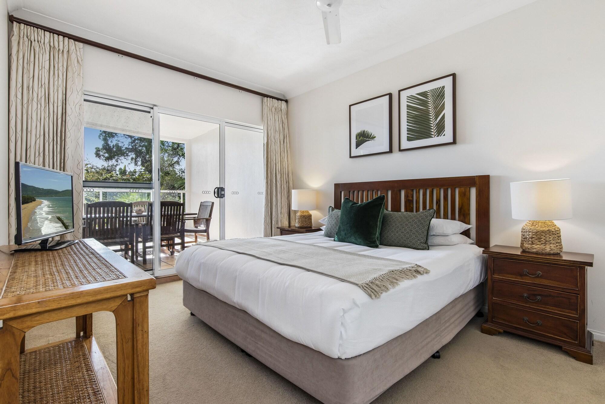 The Lookout Aparthotel 4*