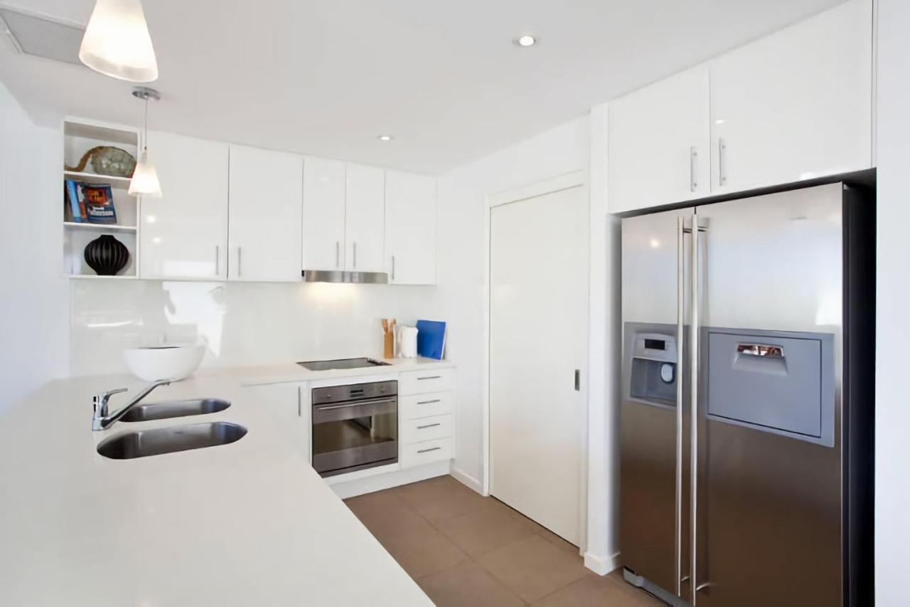 1 Alpha - Lovely And Spacious 3 Bed On One Level Lift Pool Air Con Garden Outlook * Sunshine Beach