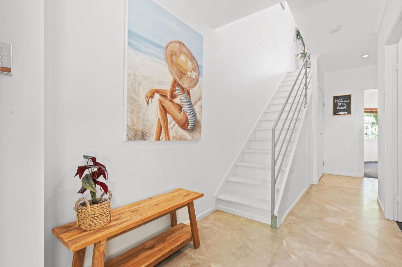 Andari 2, Sunshine Beach, Beachfront Street And Just Steps To Surf-club * Sunshine Beach