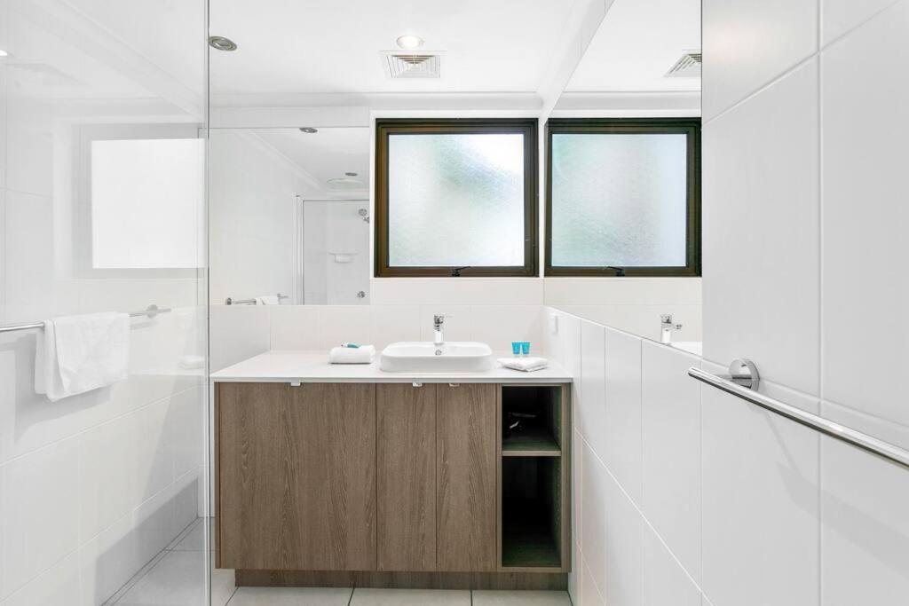 Apartment Tranquil At Its Beach, Bush, Good Food. Noosa Heads