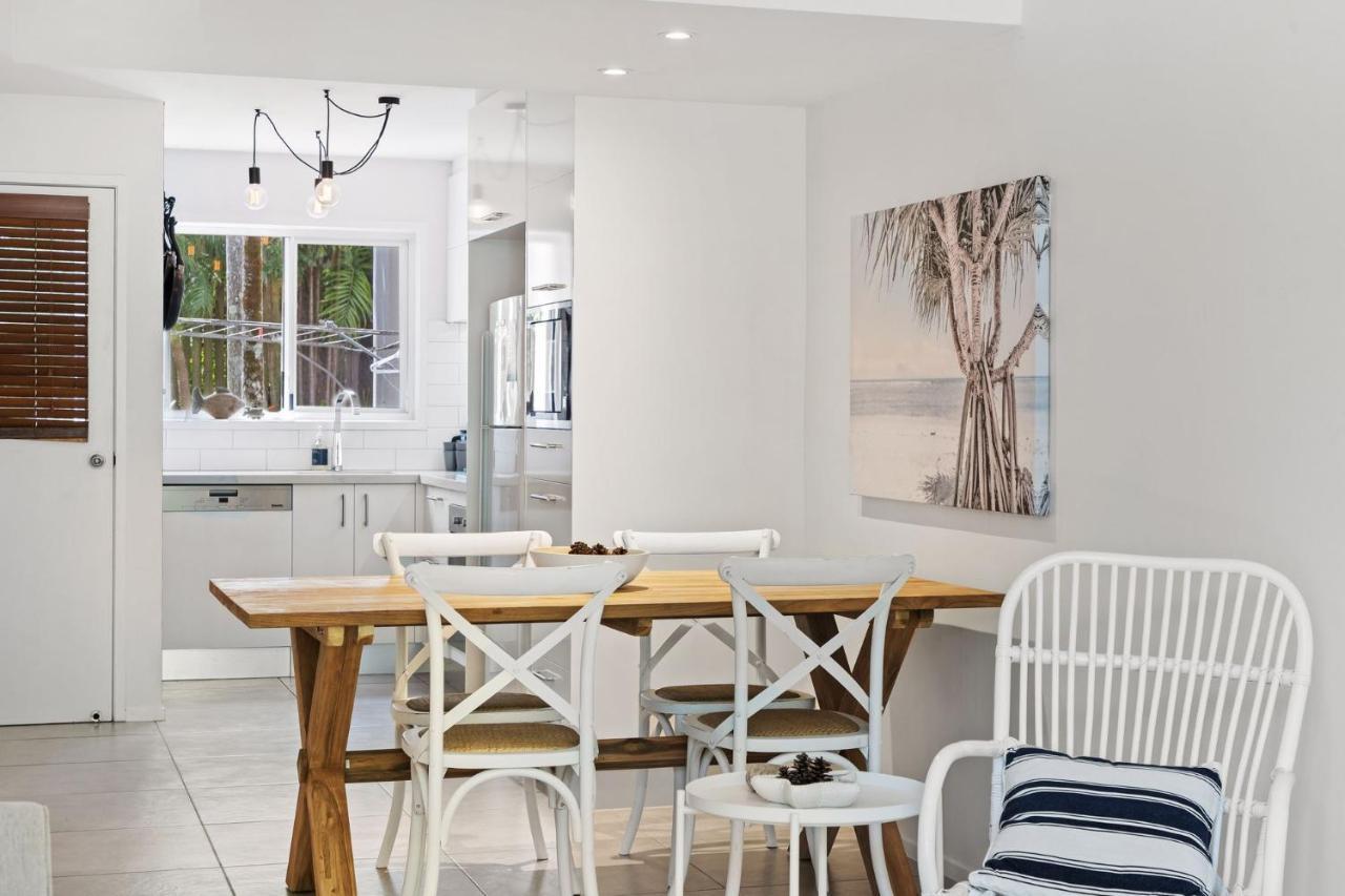 5 Samarin Court Convenient And Comfortable Apartment