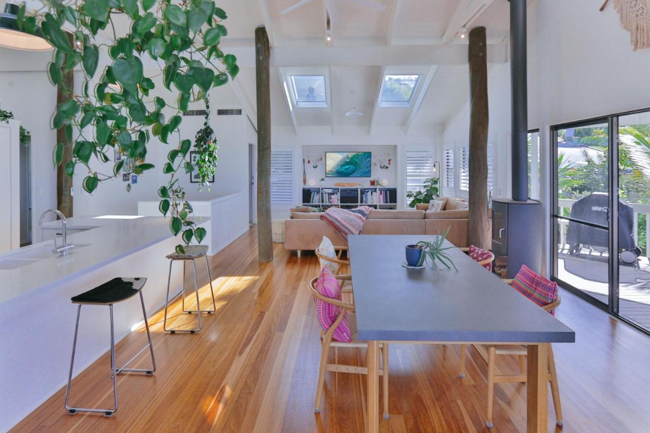 15 Mcanally Drive Fabulous Family With Magnificent Ocean Views Pool Walk To Holiday home *