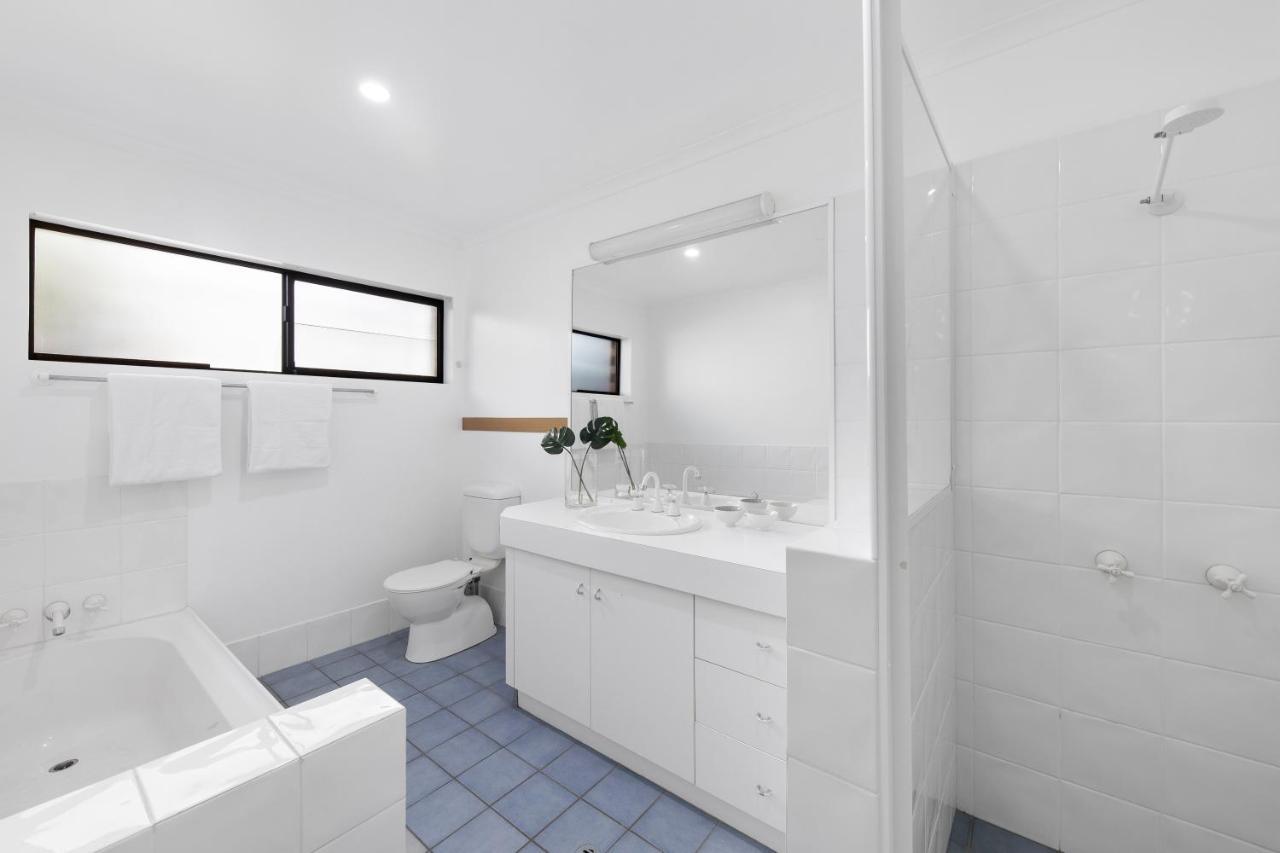 Riverfront Splendour, Ideal For Families Noosa Heads