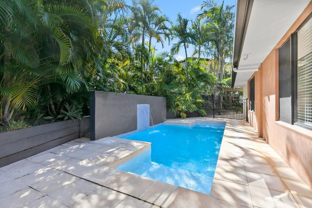 Tropical Oasis With Pool Noosaville