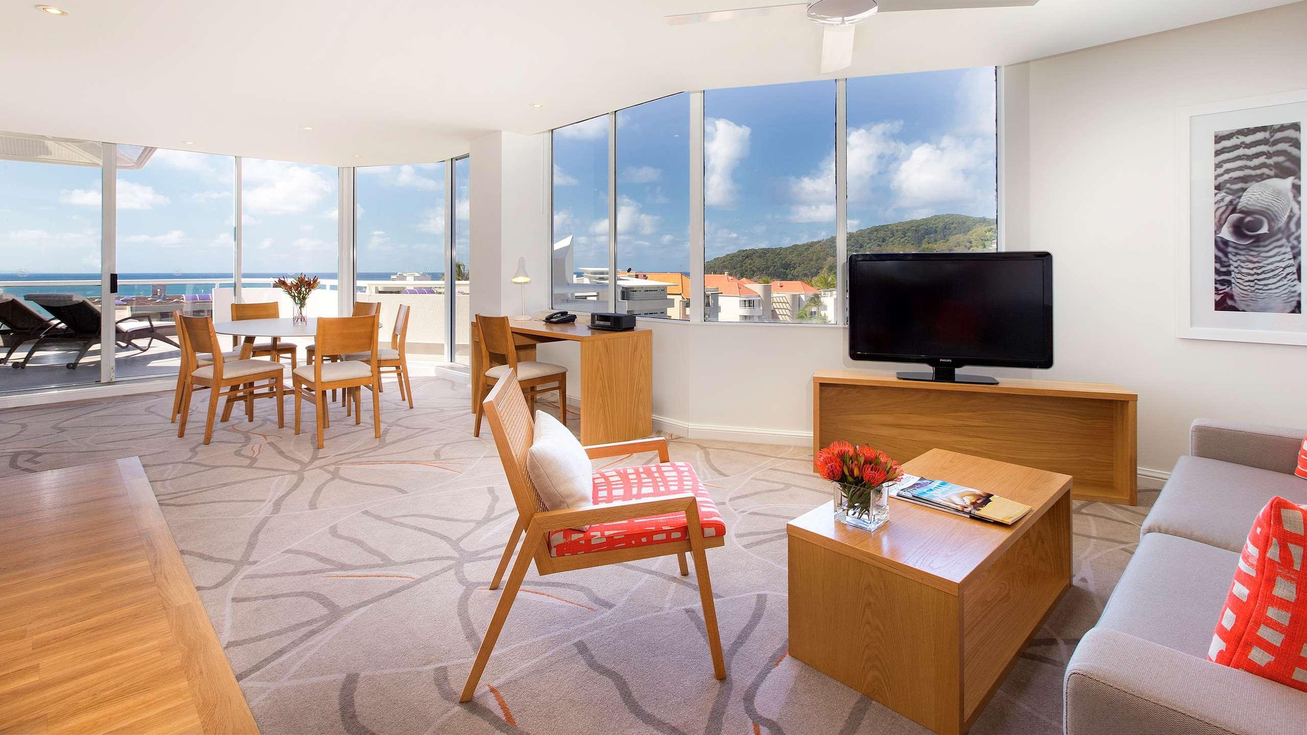 Sofitel Pacific Hotel 5*