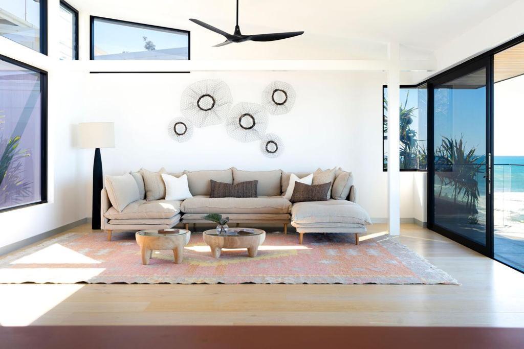 Elegant House & Whale Watching Gem Sunshine Beach