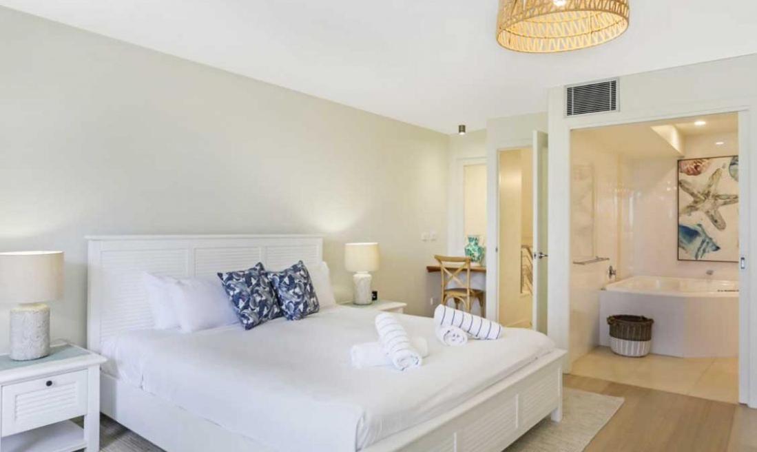 Little Cove Court - 4