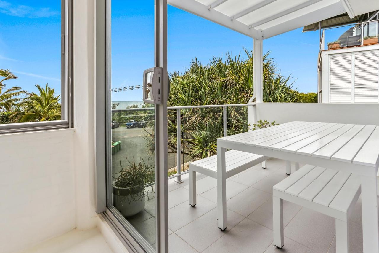 Apartment Chic Seaside Penthouse, Sunrise