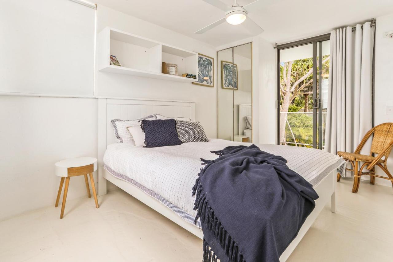 Apartment Chic Seaside Penthouse, Sunrise *