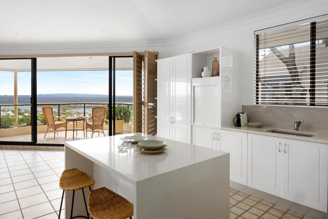 Penthouse With Incredible Views & Pool Noosa Heads