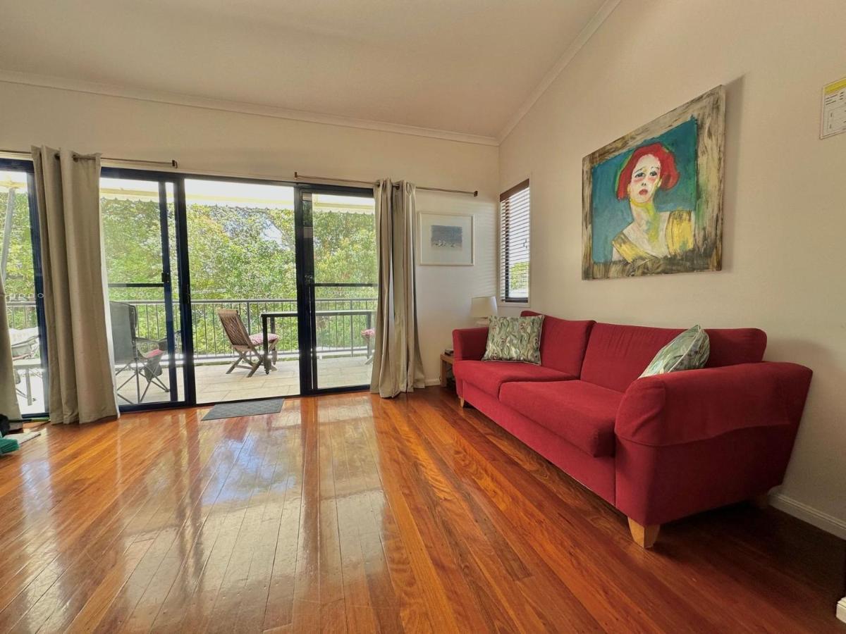 Unit 3 Kookaburra 8 Little Cove Road Little Cove Apartment