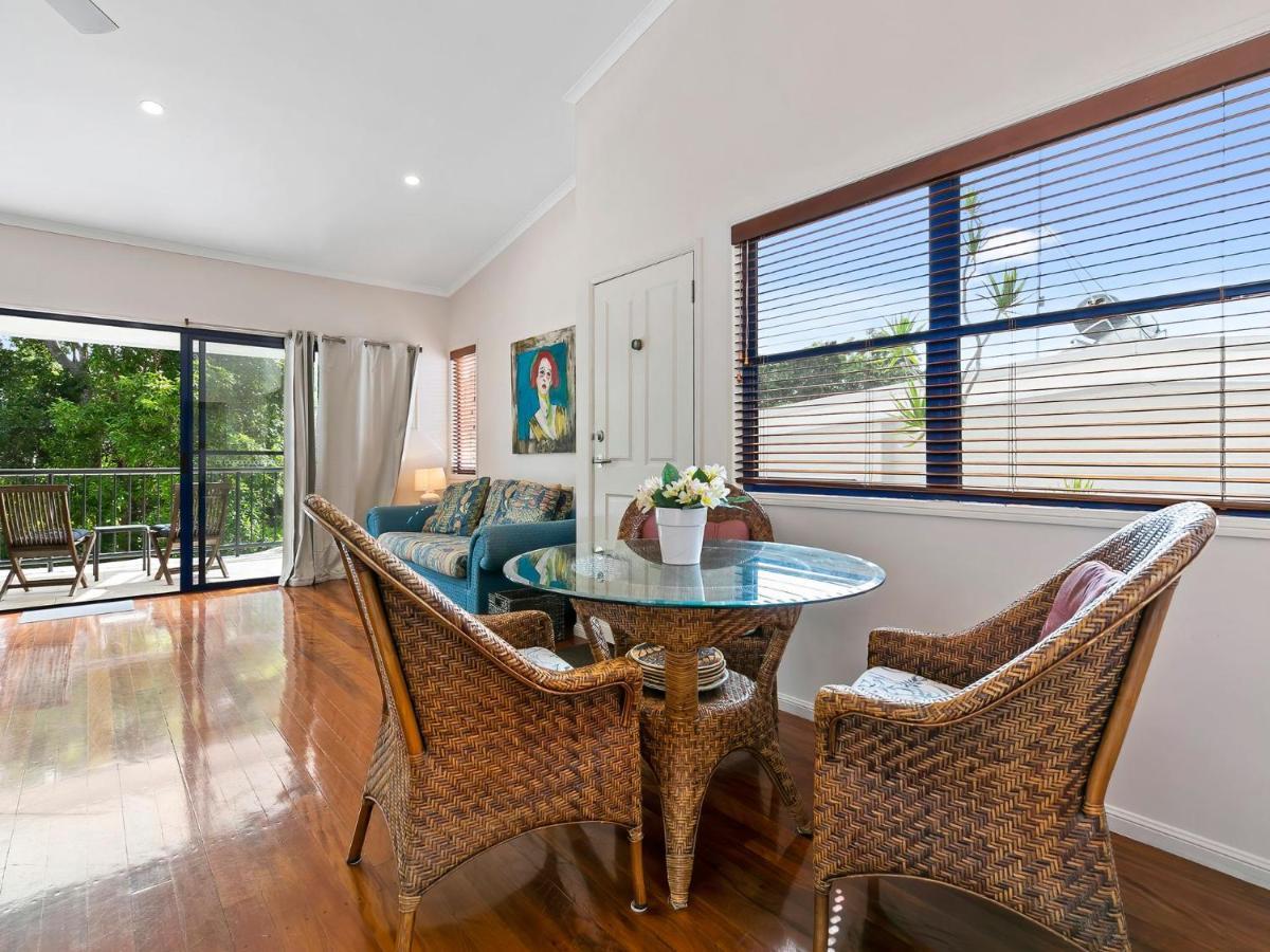 Unit 3 Kookaburra 8 Little Cove Road Little Cove Noosa Heads