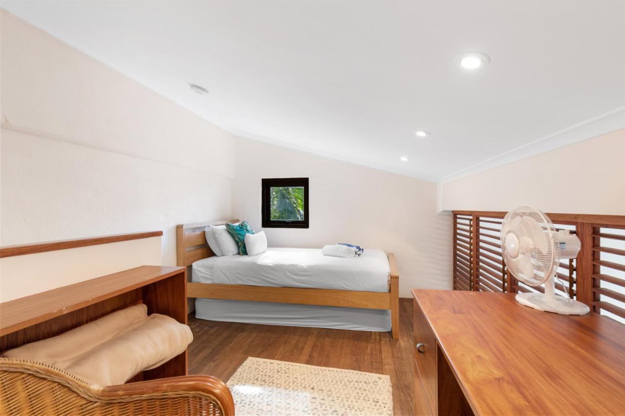 Cove Point 4 Apartment