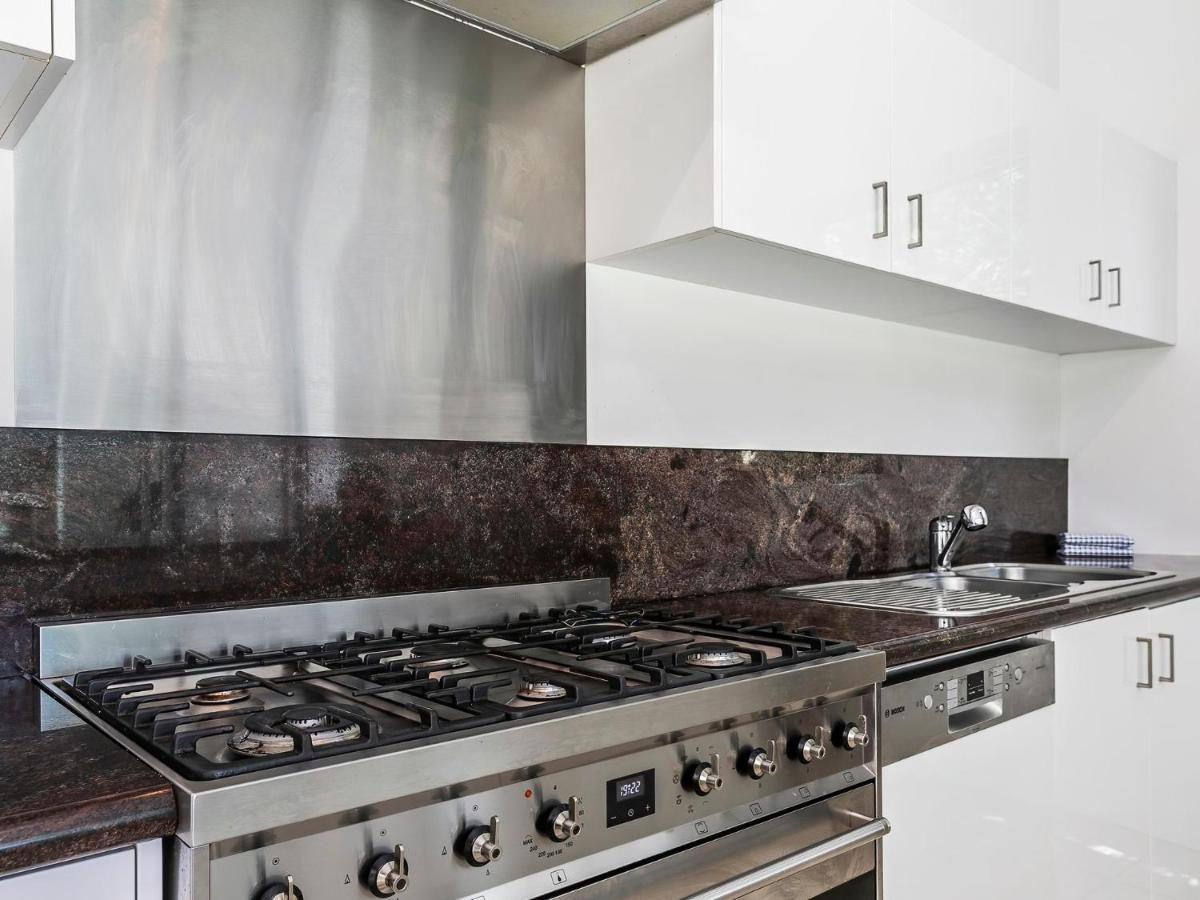 3 17 Bayview Rd Little Cove