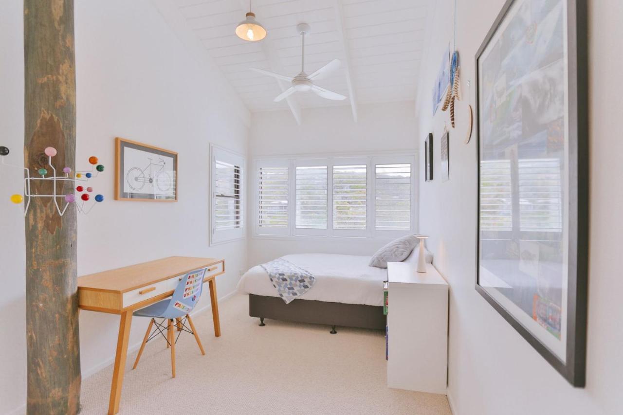 Holiday home 15 Mcanally Drive Fabulous Family With Magnificent Ocean Views Pool Walk To