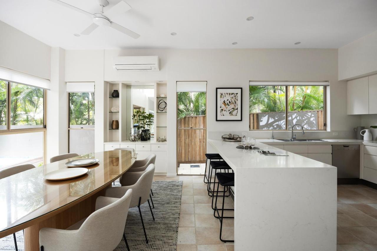9 Little Cove Road, Holiday home Noosa Heads