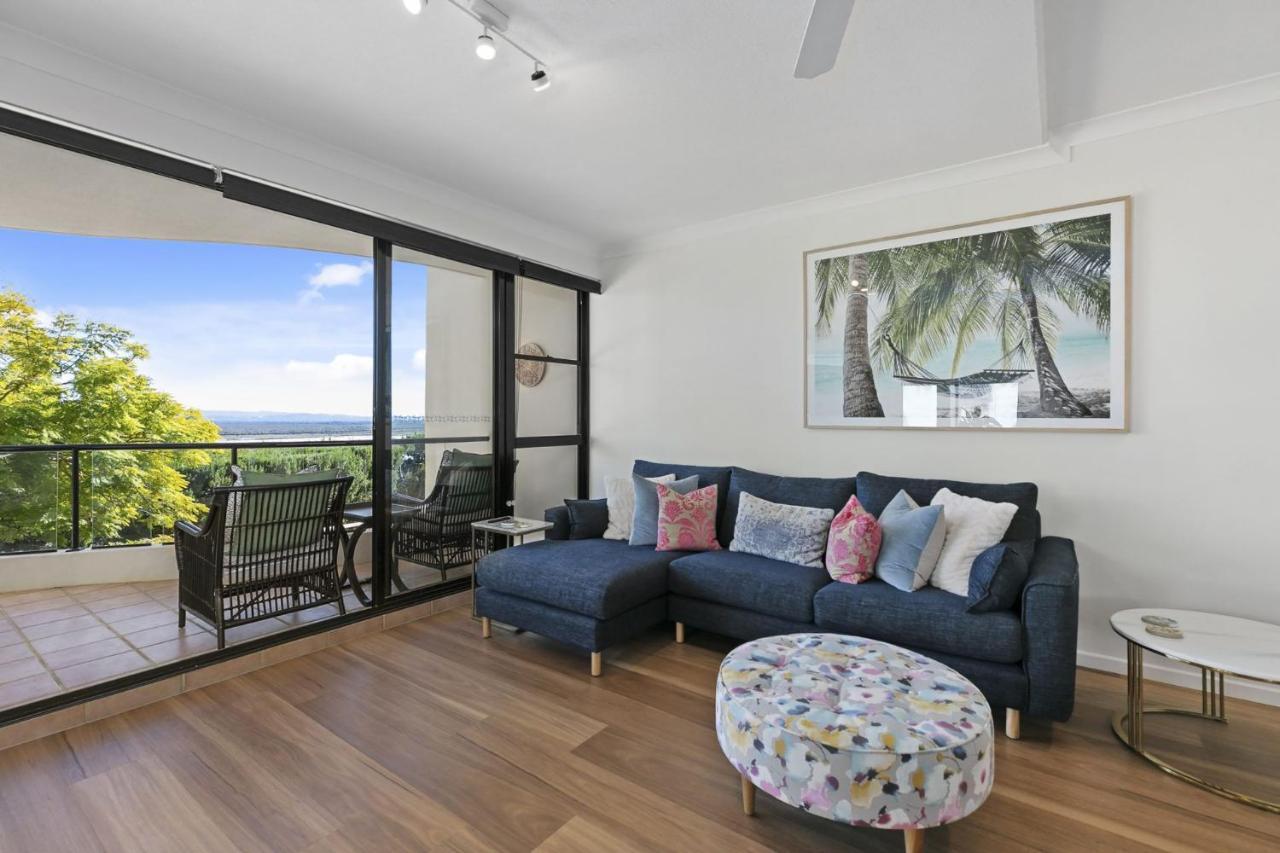 Apartment 1 24 Belle De Jour Edgar Bennett Avenue *