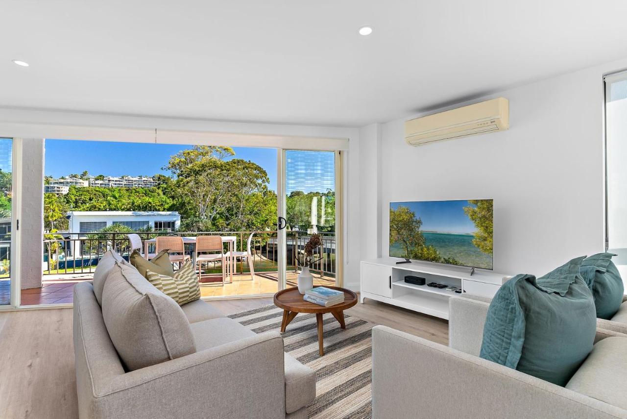 Riverfront 2 Bedroom Penthouse, Steps From Hastings Street - By Noosa Heads