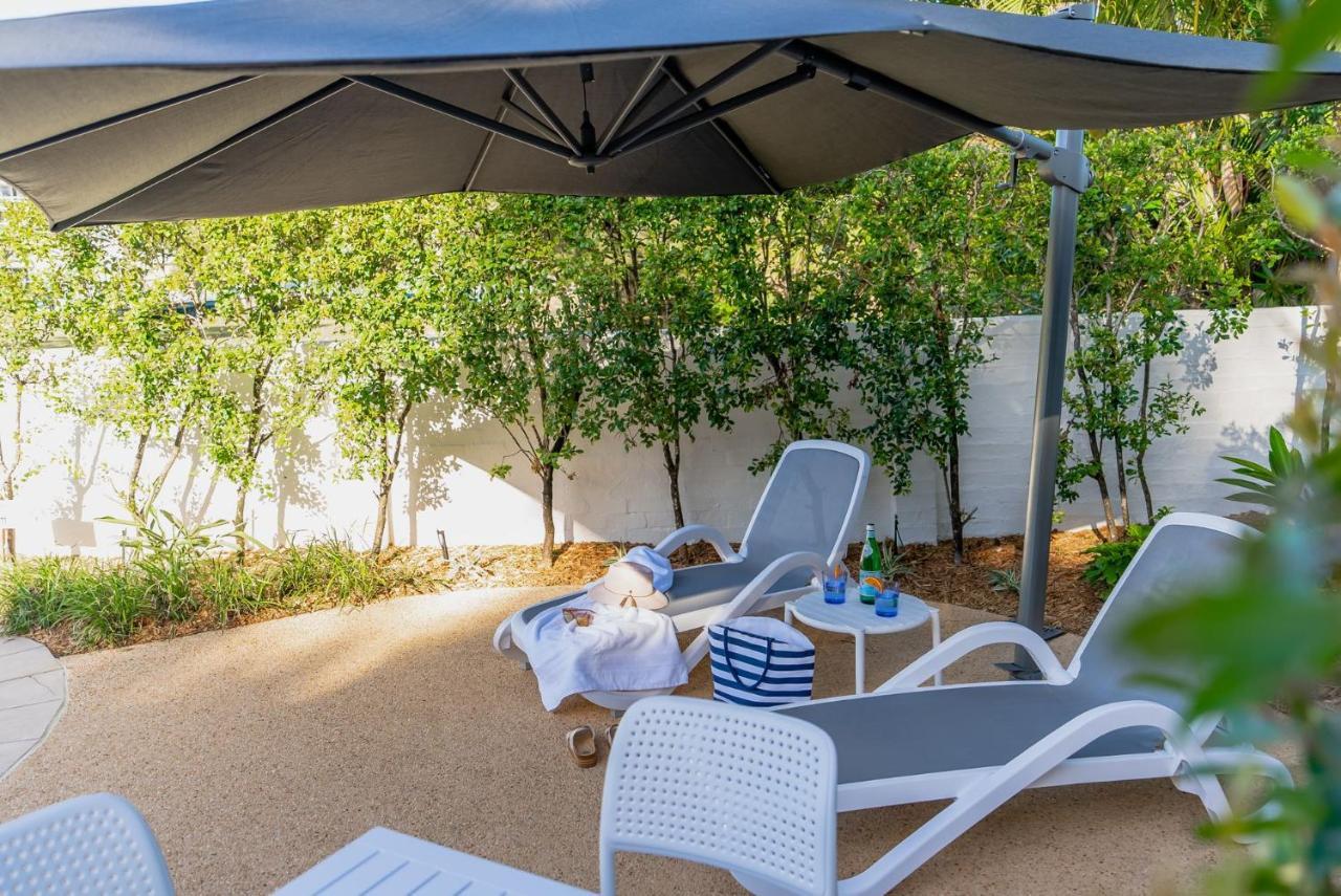 Riverfront 2 Bedroom Penthouse, Steps From Hastings Street - By Apartment *