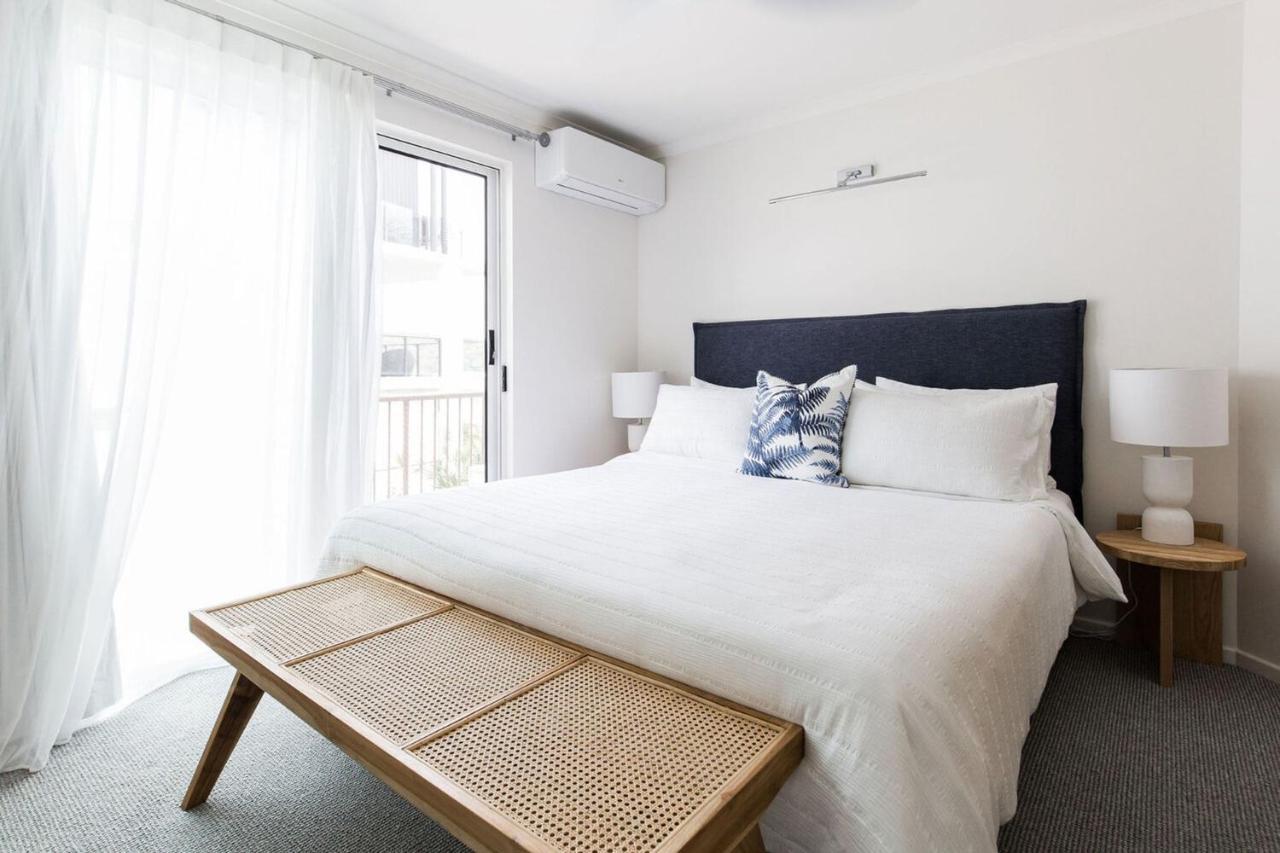 Sunshine Retreat Offers Ocean Views And Style Apartment