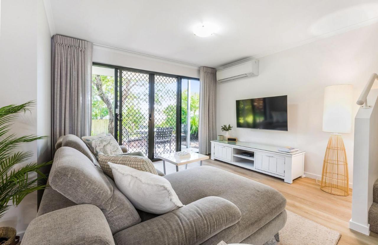 106 Ivory Apartment *