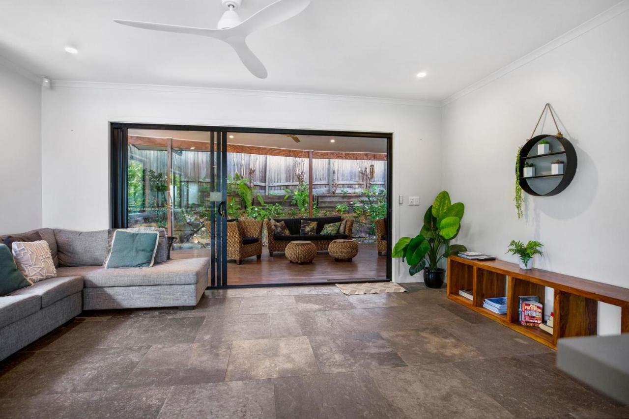 Holiday home 250 David Low Way Peregian Beach