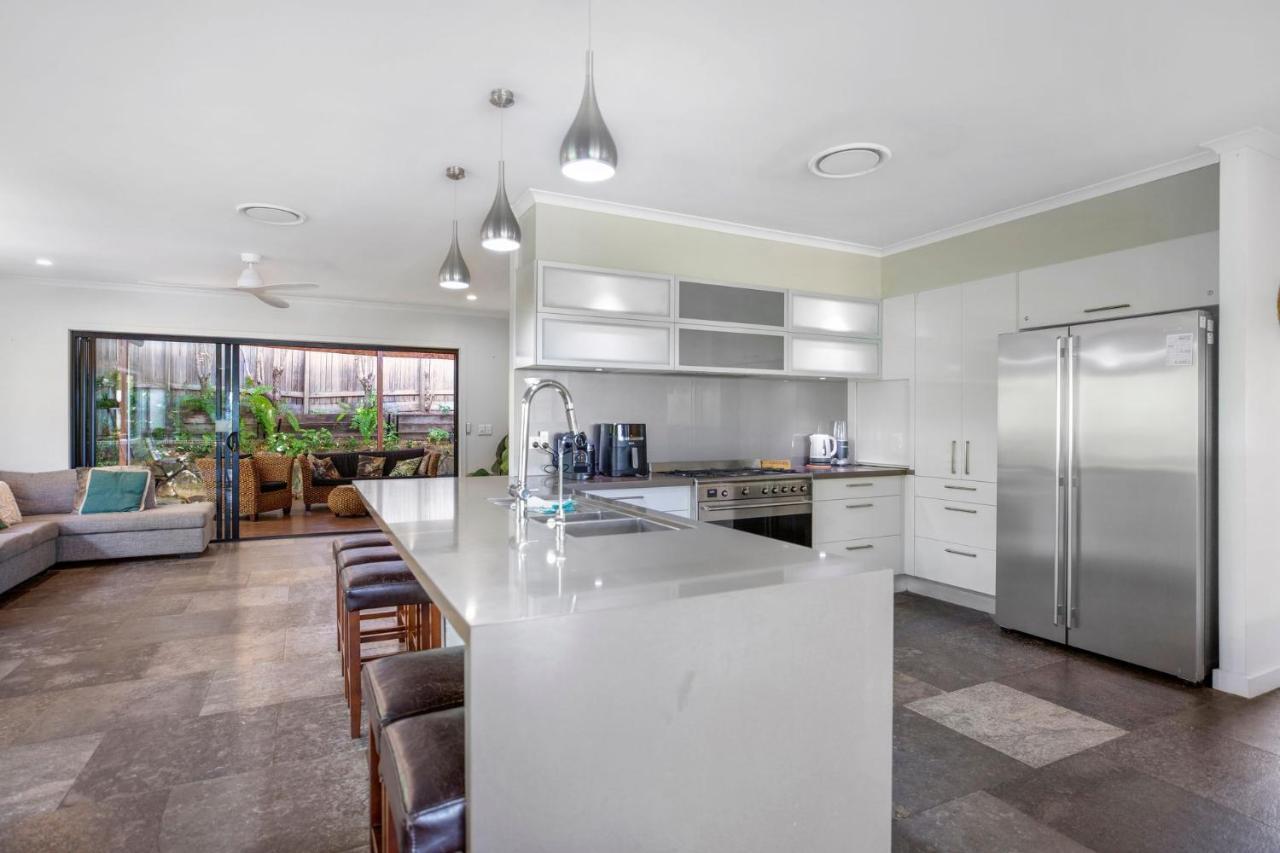 Holiday home 250 David Low Way *