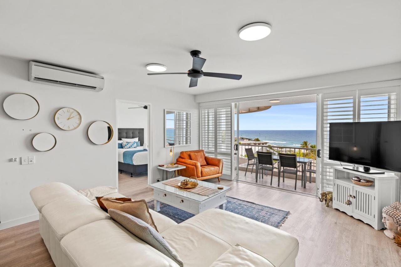 La Mer Sunshine Beachfront Aparthotel