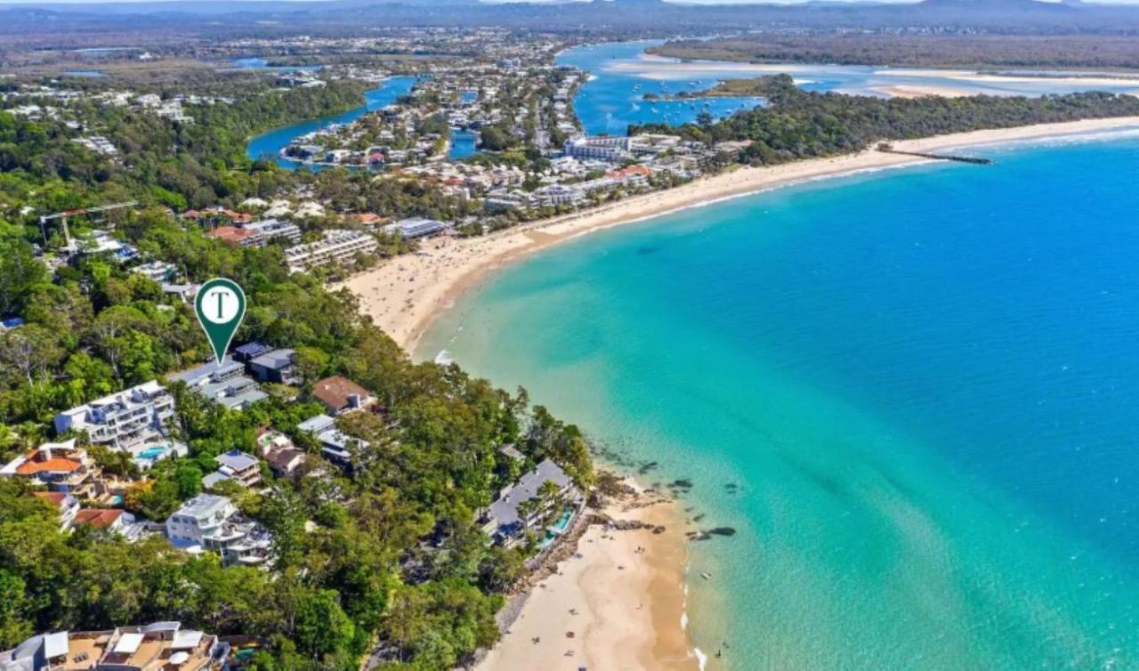 Ocean Views Central To Everything , 2 Bed, 2 Minute Walk To Beach Apartment Noosa Heads