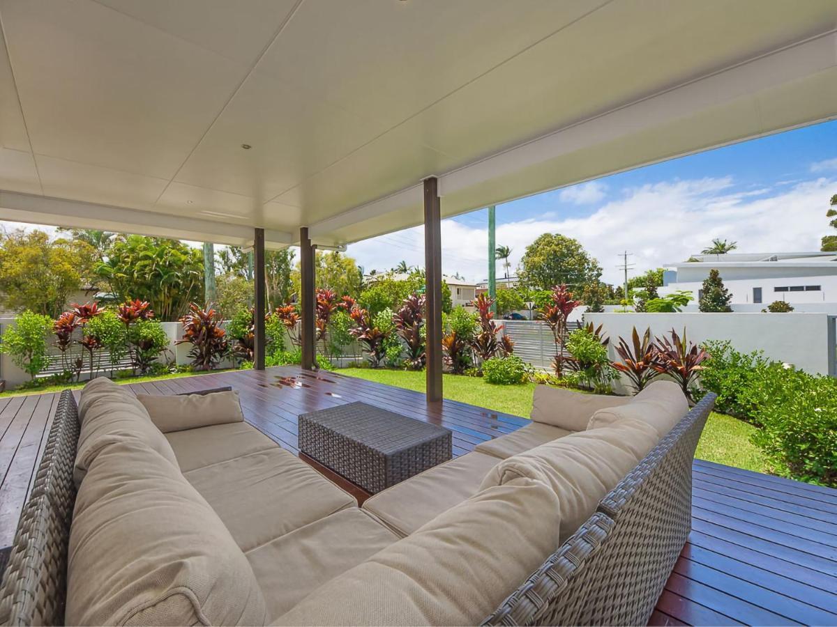 23 * Noosaville
