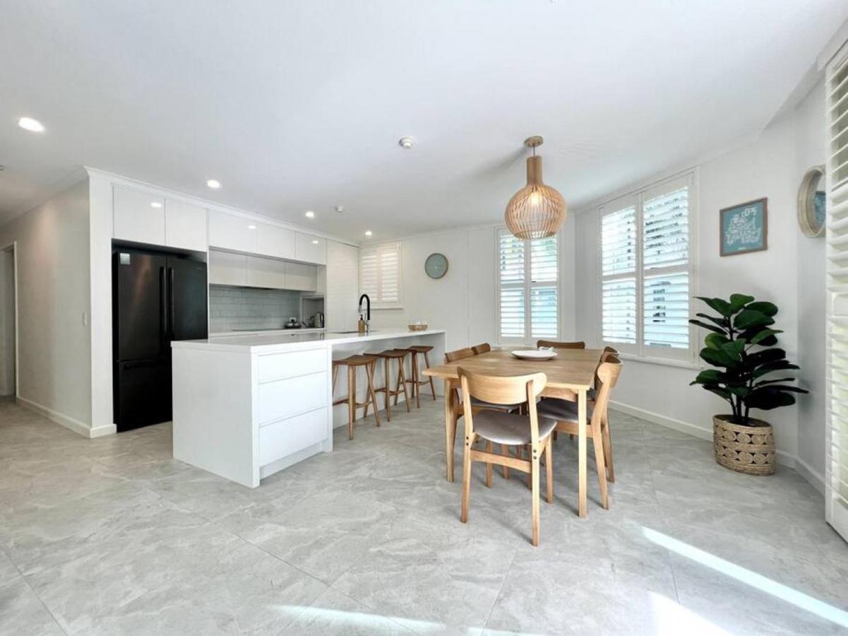 Apartment 7em Freshly Renovated Hastings Street 2 Bedroom *