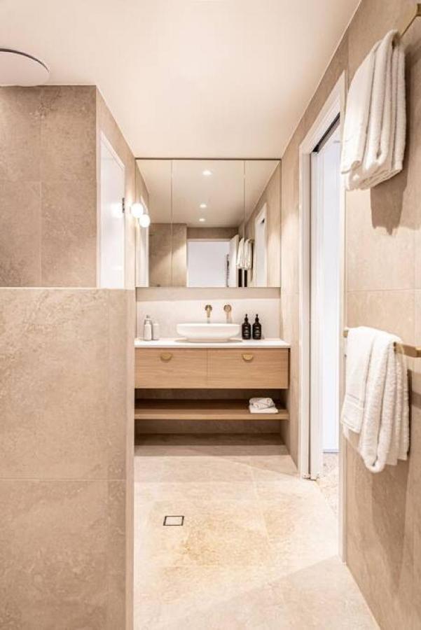 Apartment 524 Hastings Streets Finest *