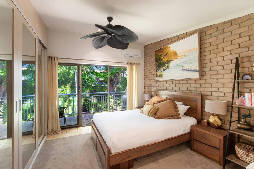 Tropical Retreat Apartment *