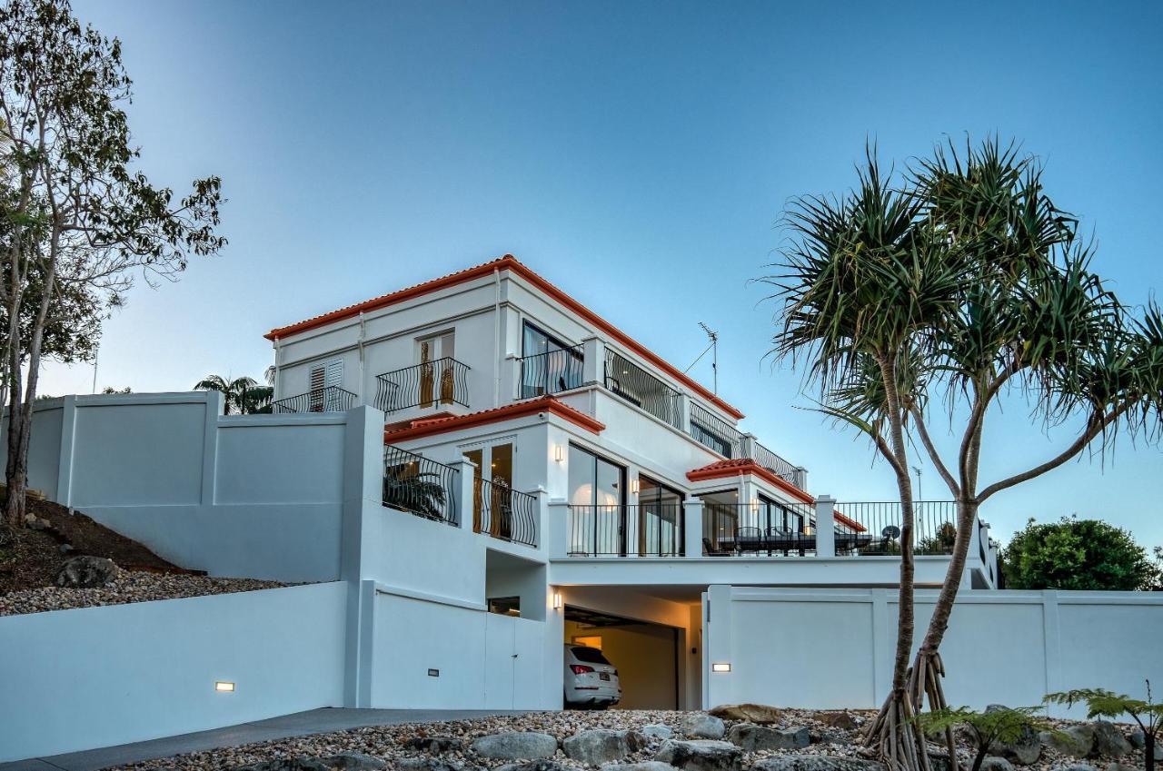 Sunshine - Spectacular Ocean Views Minutes To The Sunshine Beach