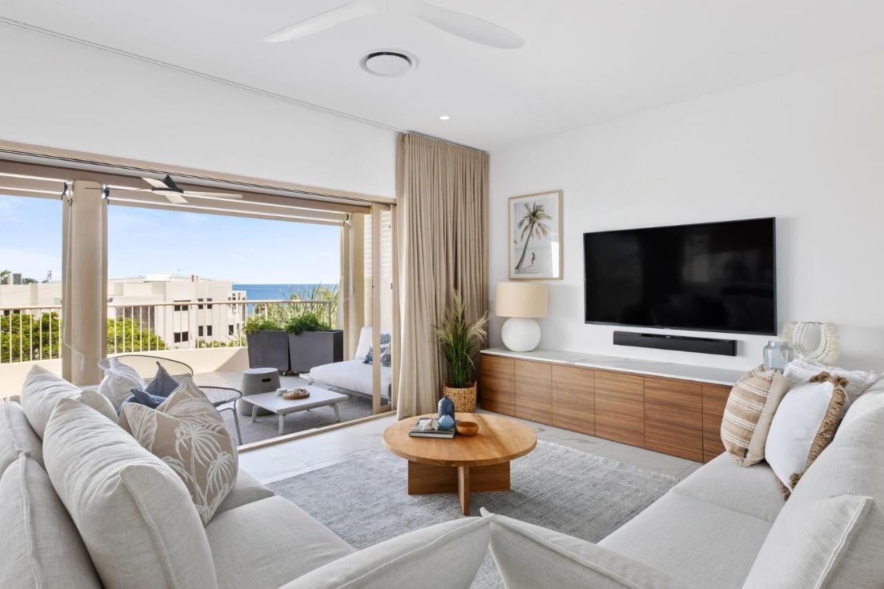 Apartment 8 Nereus 2 Bedroom Stunning In The Heart Of Sunshine 5 Mins To Noosa *