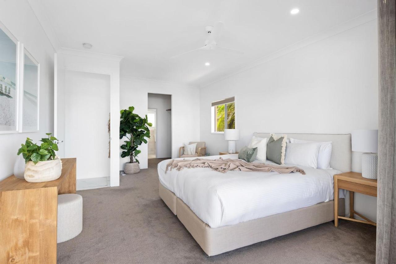 Apartment 8 Nereus 2 Bedroom Stunning In The Heart Of Sunshine 5 Mins To Noosa Sunshine Beach