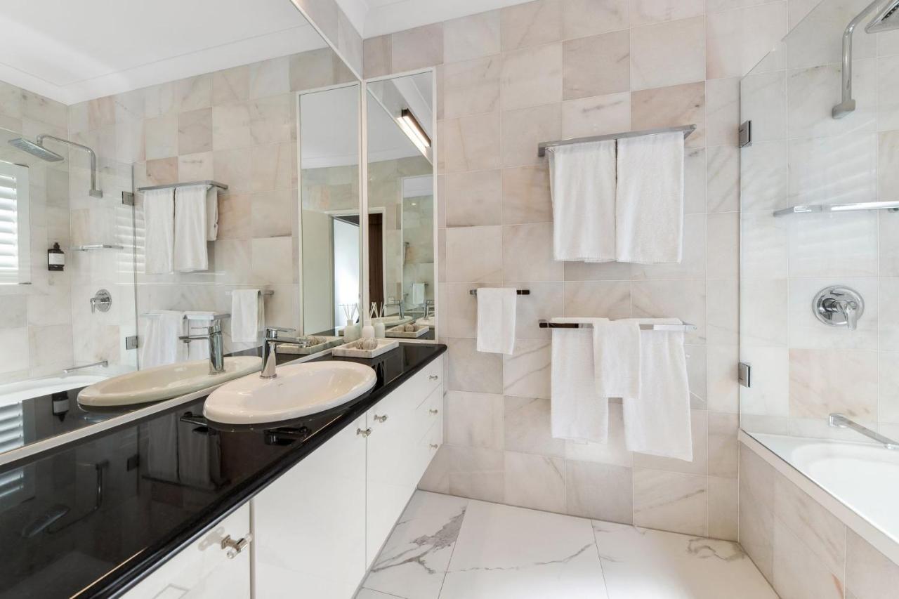 Apartment 8 Nereus 2 Bedroom Stunning In The Heart Of Sunshine 5 Mins To Noosa Sunshine Beach
