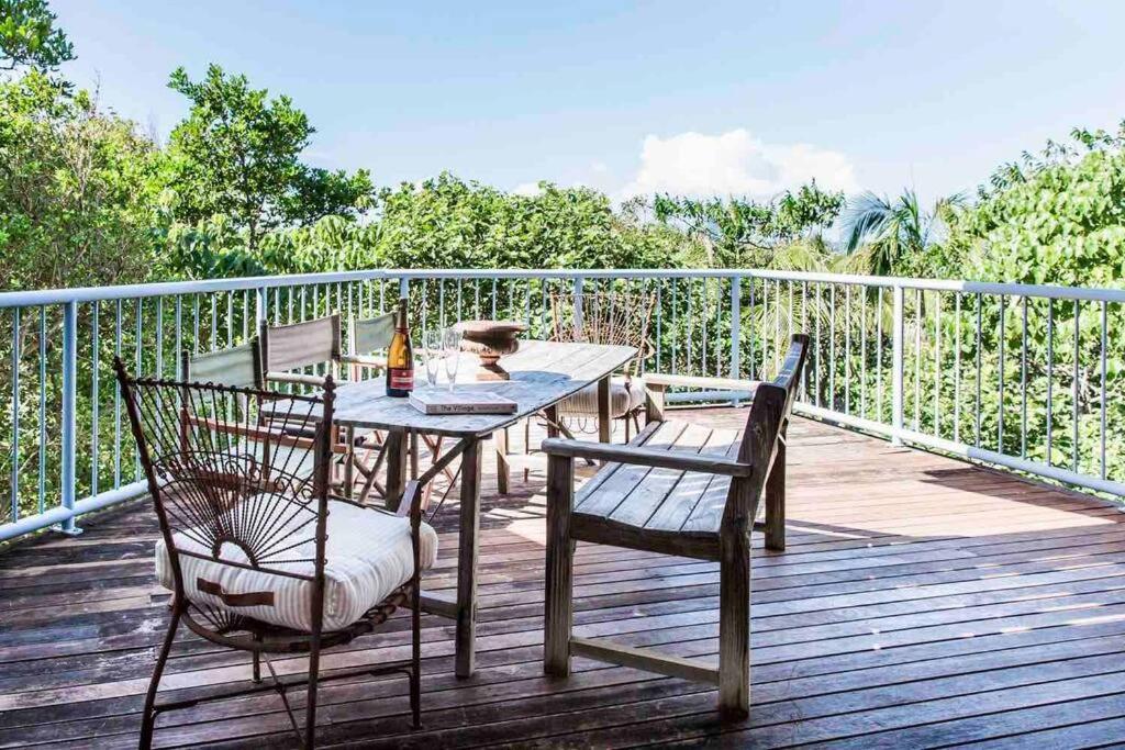 Castaways House Noosa *