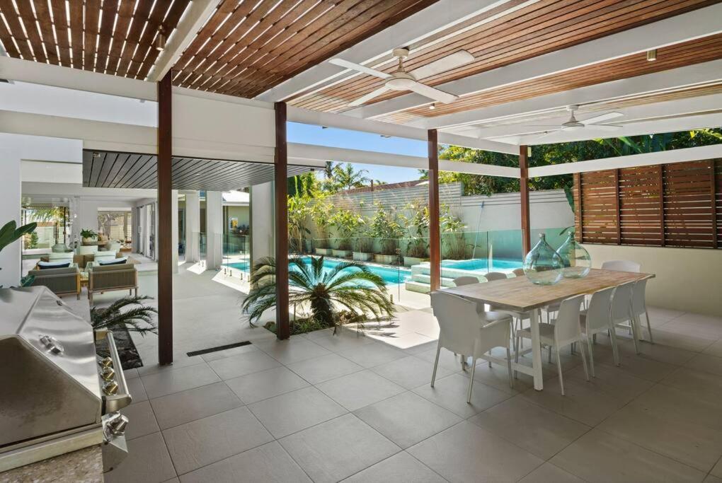 Witta Circle - Walk To Hastings St & Holiday home