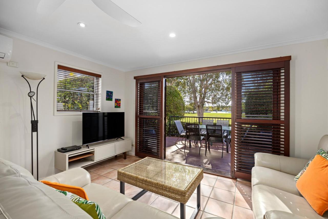 Aqua Riverside Retreat With Pool Apartment Noosaville