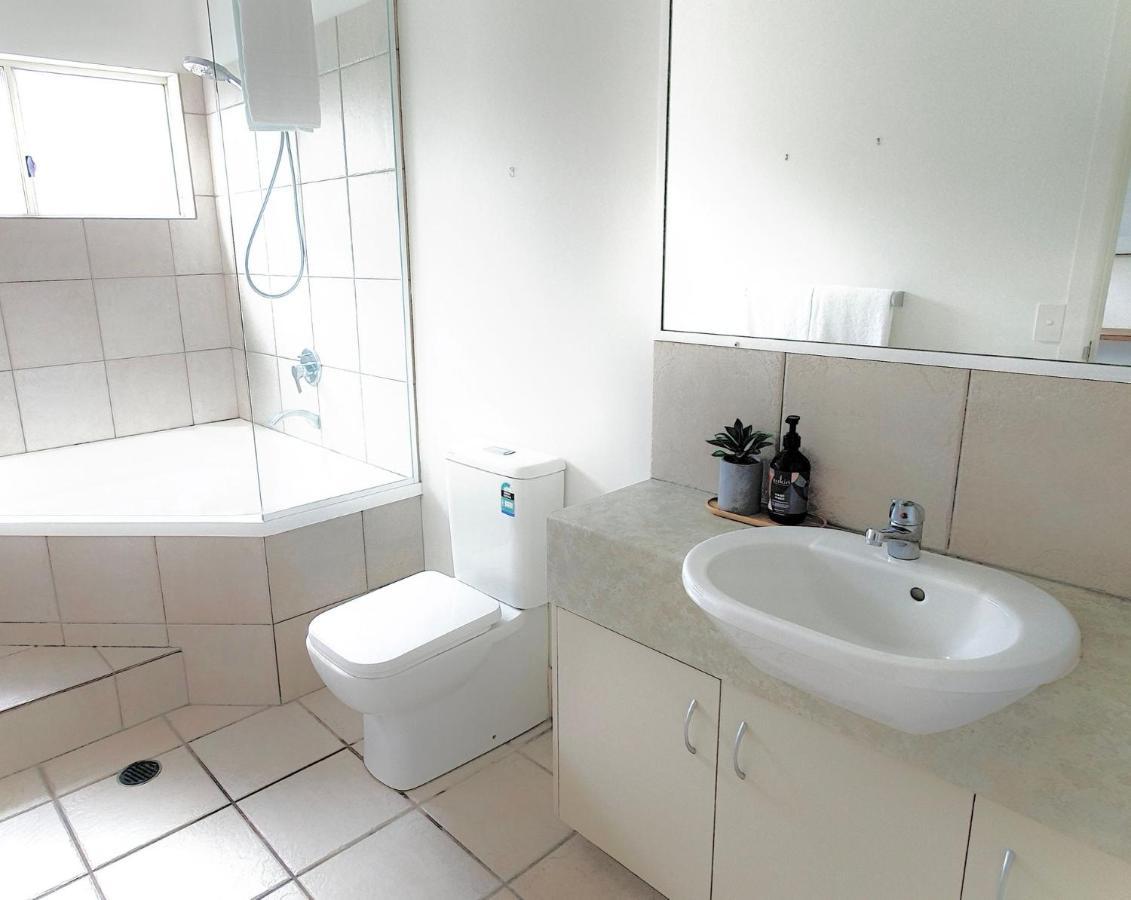 8 235 Gympie Tce * Noosaville