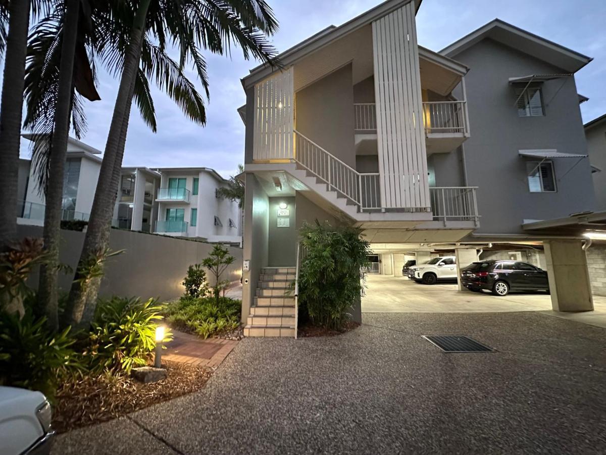 8 235 Gympie Tce *