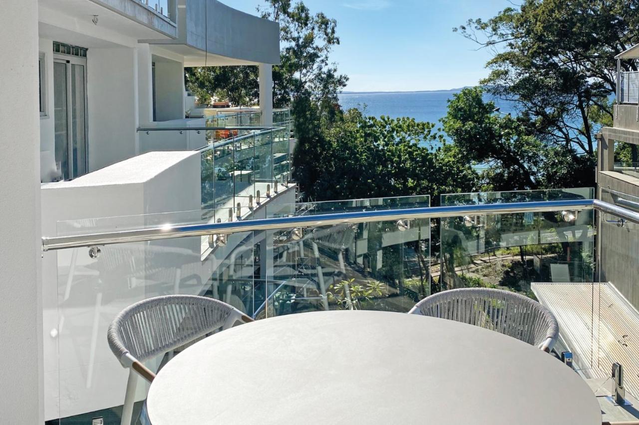 The Cove - 18 *