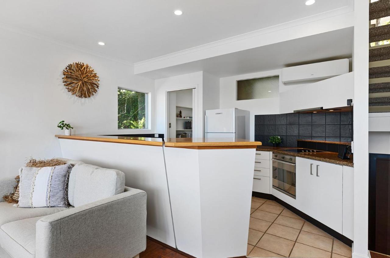 Unit 6 Andari Sweeping Sunshine Views Close To Everything