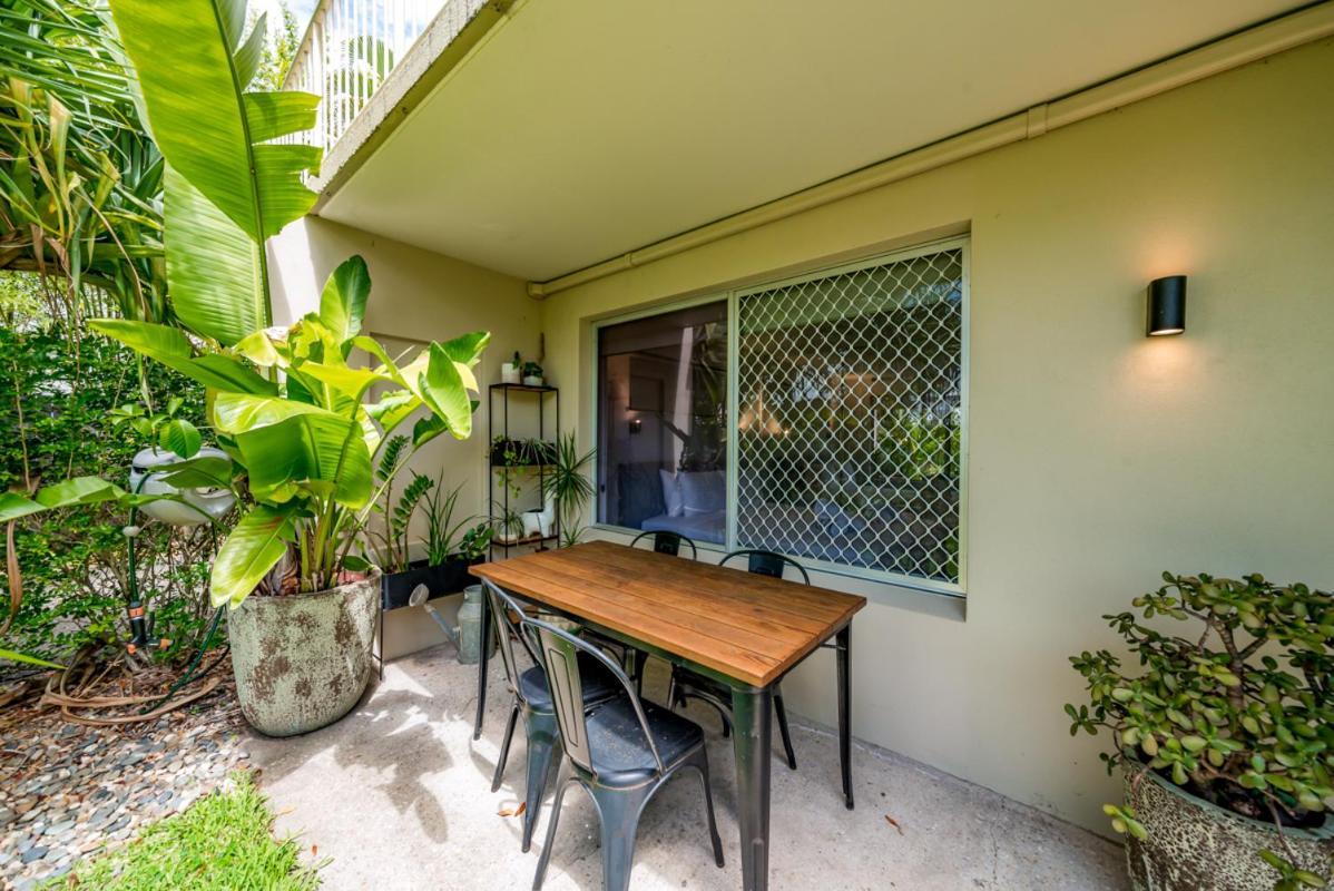 5 Mins Walk To Hastings Street Apartment Noosa Heads