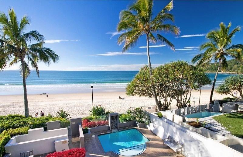 The Breakers 4 Oceanfront Bliss Holiday home Noosa Heads