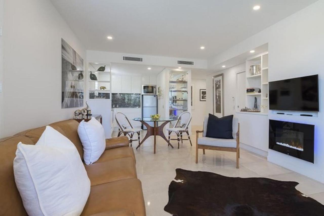 Apartment Luxury In The Heart Of Hastings Street 628 *