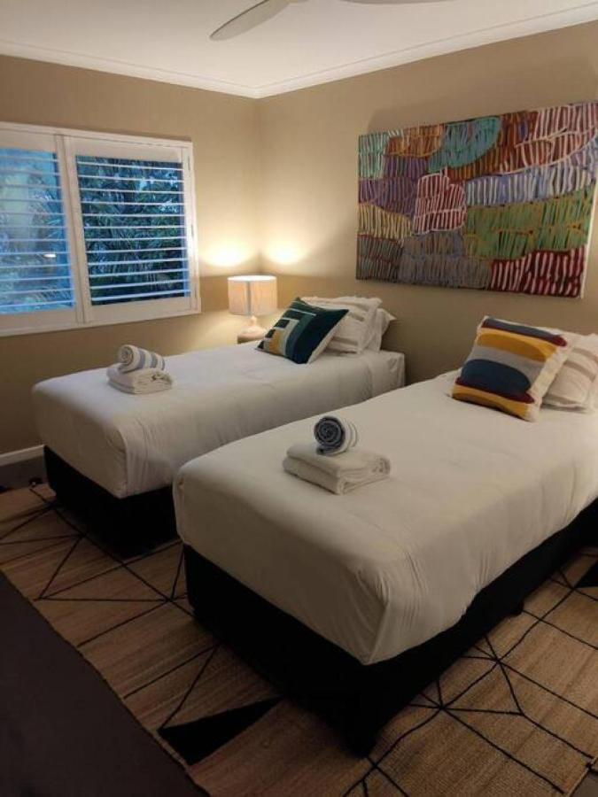 Sunshine Oasis Private Pool Pet Friendly Solway Villa *