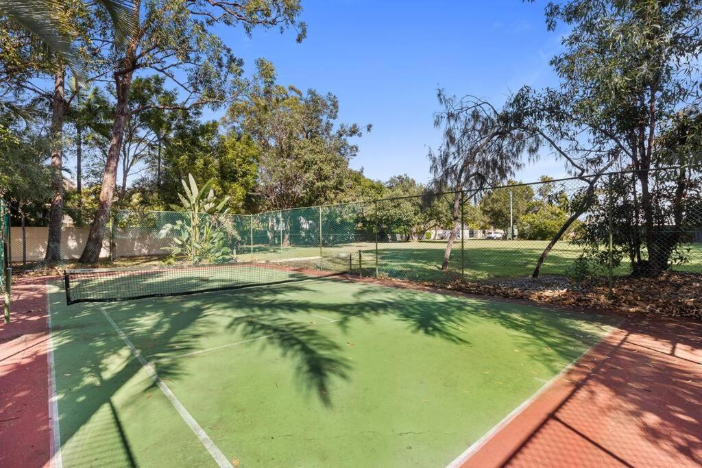 Boutique Townhouse, Walk & River