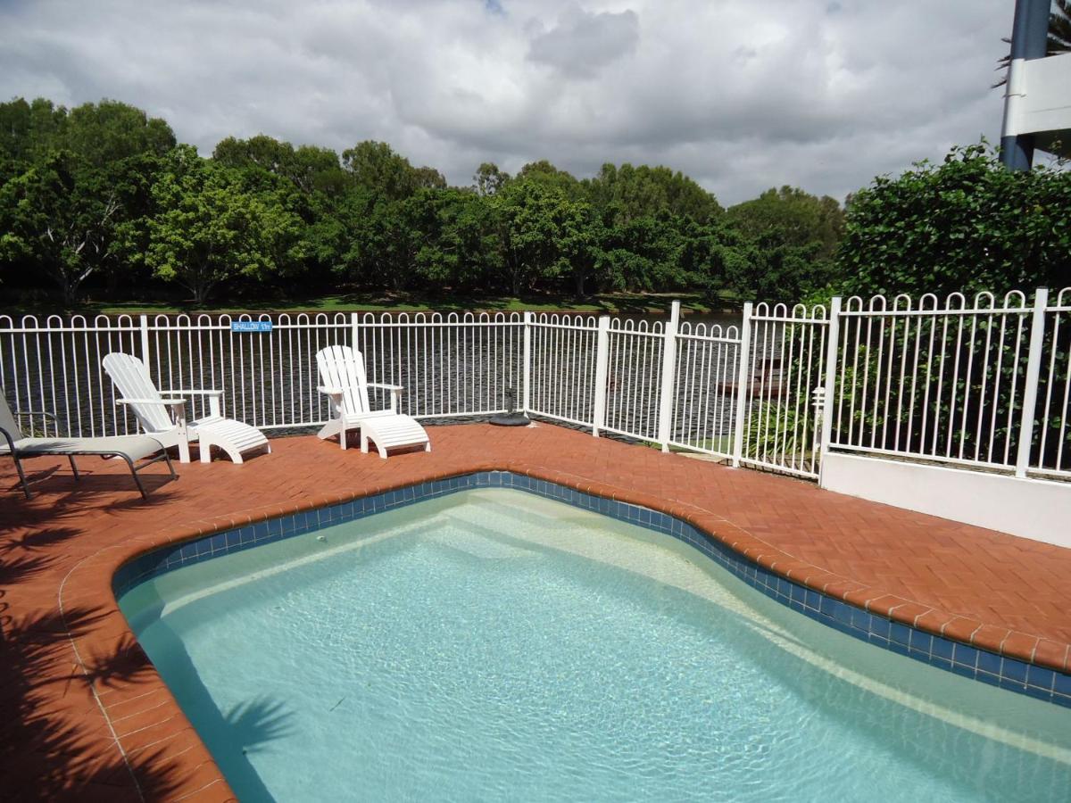 Apartment Quarterdeck *